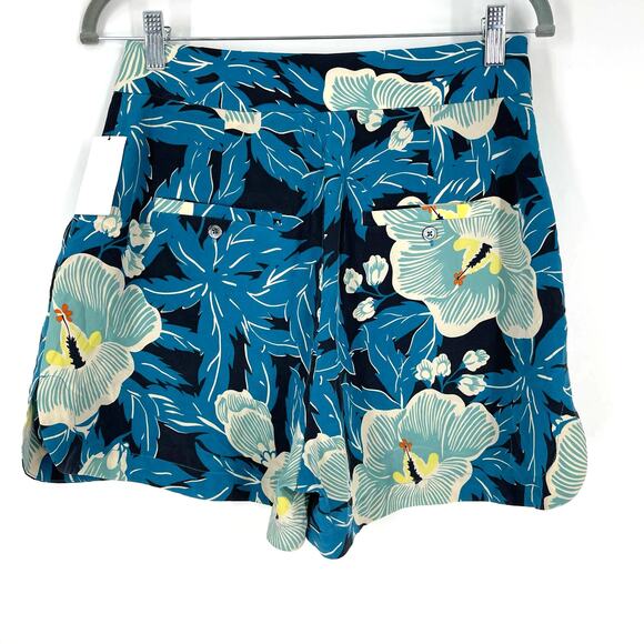 Equipment Lyra Short Saxony Blue Hawaiian Floral Silk Shorts Size 4 NWT - Picture 2 of 8